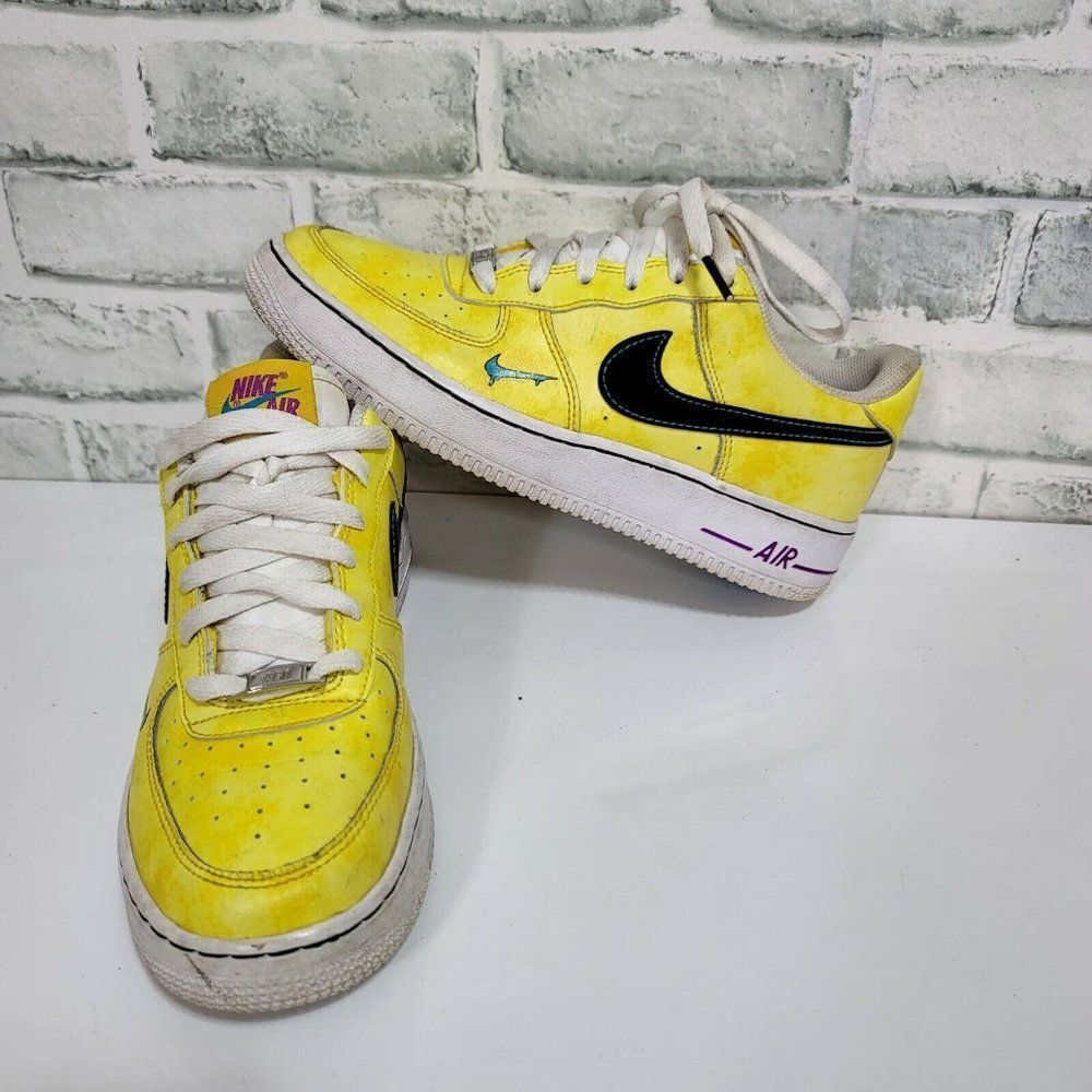 Nike Air Force 1 Low Peace Love and Basketball Size 6.5Y Yellow Black DC7299-700